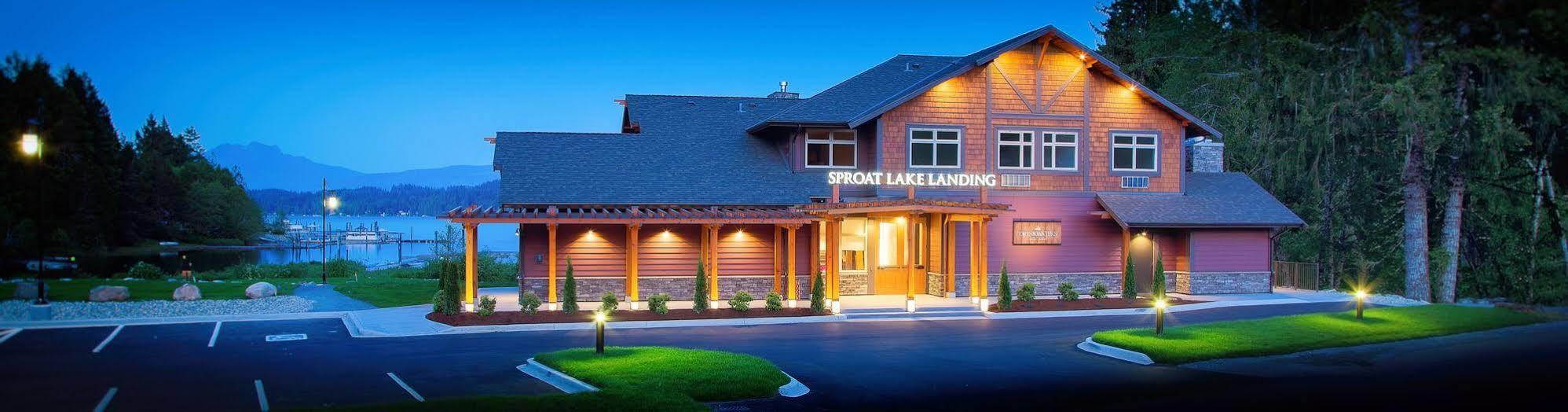 Sproat Lake Landing Resort Great Central Екстериор снимка
